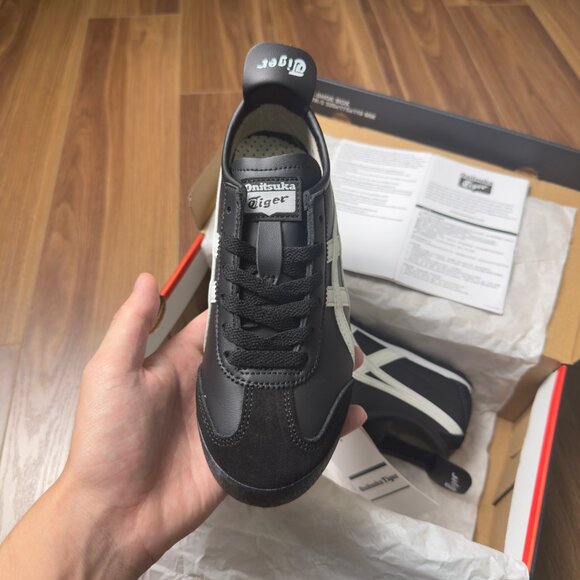Onitsuka /Tiger MEXICO 66 Sneaker Athletic BLACK /WHITE - Picture 2 of 5